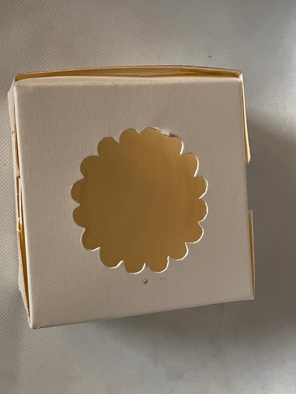 Cupcakes (4*4*2.5)